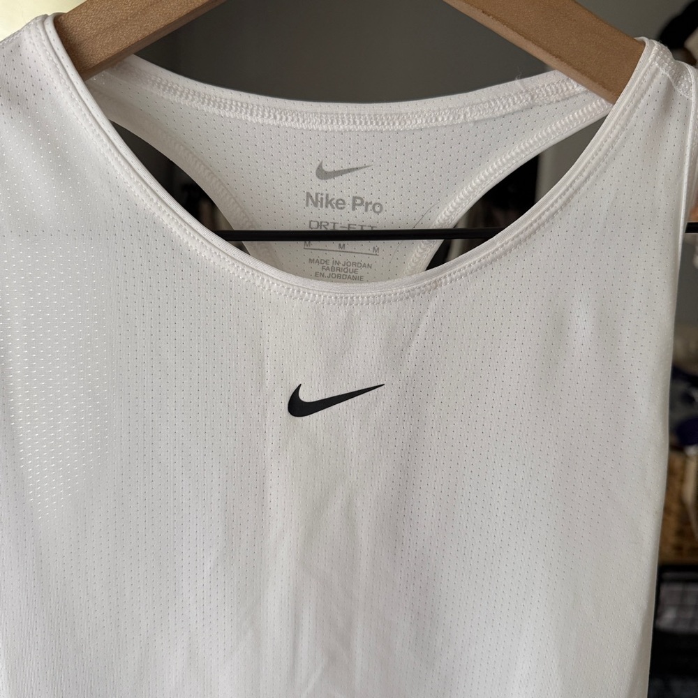 Nike Dri-fit racerback tank top - Picture 2 of 7